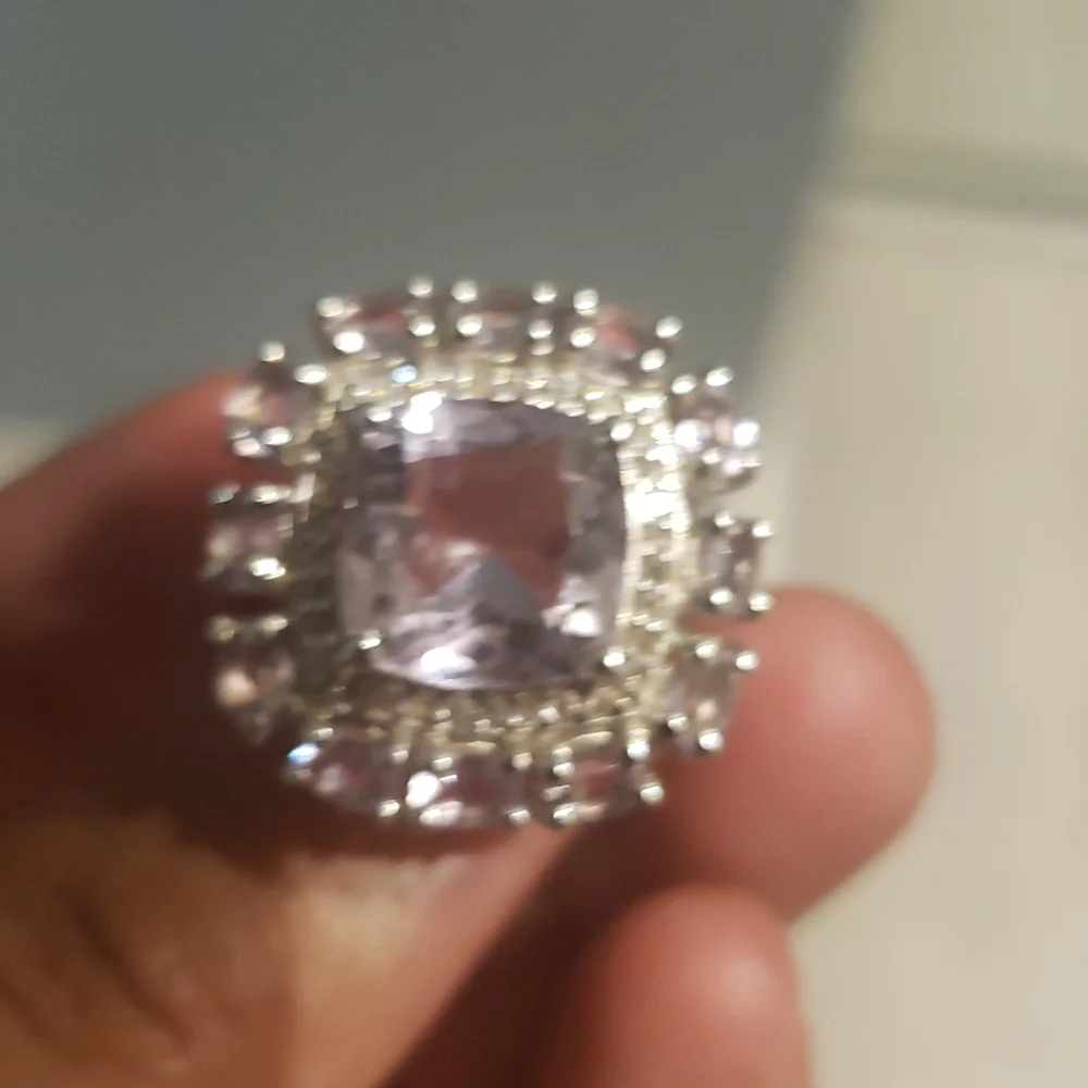 Ring - Picture 2 of 5